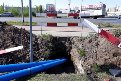 2019.04-05; Warszawa - ulice: Przy Agorze/Wrzeciono/Radzymińska/Kondratowicza/Nocznickiego/ Balcerzaka/Patriotów/Konstruktorska-PKP/Kasprowicza - rury osłonowe energetyki dla INNOGY STOEN - 110mm / 160mm x 1 i x 2/ 225mm - 3000m