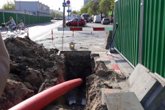 2019.04-05; Warszawa - ulice: Przy Agorze/Wrzeciono/Radzymińska/Kondratowicza/Nocznickiego/ Balcerzaka/Patriotów/Konstruktorska-PKP/Kasprowicza - rury osłonowe energetyki dla INNOGY STOEN - 110mm / 160mm x 1 i x 2/ 225mm - 3000m